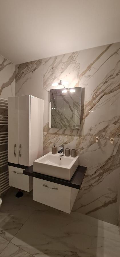 카발라 Euphoria Luxury Penthouse 아파트 외부 사진